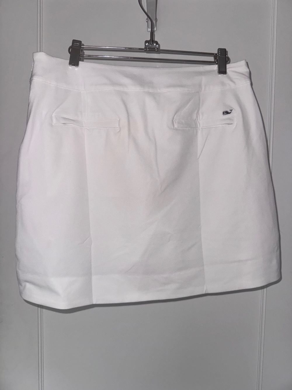NWT Vineyard Vines Womens Small Side Zip Athletic Skort White Water Repellant - Picture 2 of 2